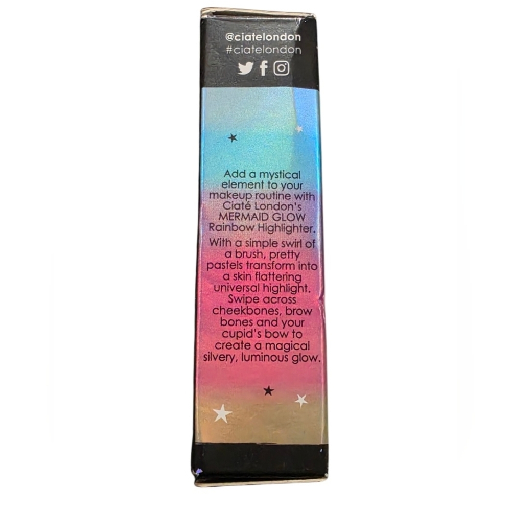 Ciate London Mermaid Glow Illuminating Rainbow Highlighter - Picture 7 of 9